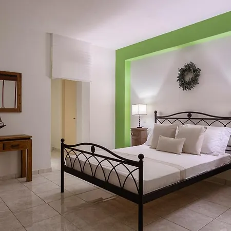 Villa Aphaia & Residences Aegina *